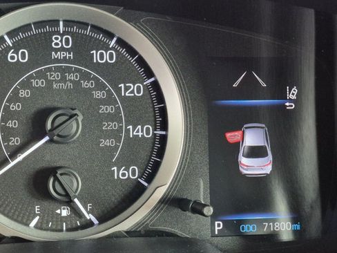 Used 2020 Toyota Corolla LE FWD image 10