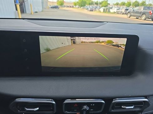 New 2026 Nissan Sentra SV FWD image 9