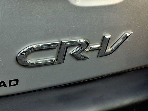 Used 2006 Honda CR-V LX image 29