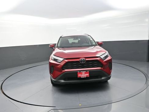 Used 2025 Toyota RAV4 XLE AWD/4WD image 26