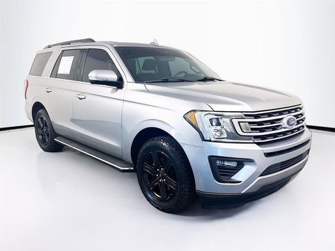 Used 2021 Ford Expedition XLT image 38