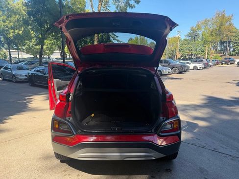 Used 2021 Hyundai Kona Limited w/ Cargo Package AWD/4WD image 21