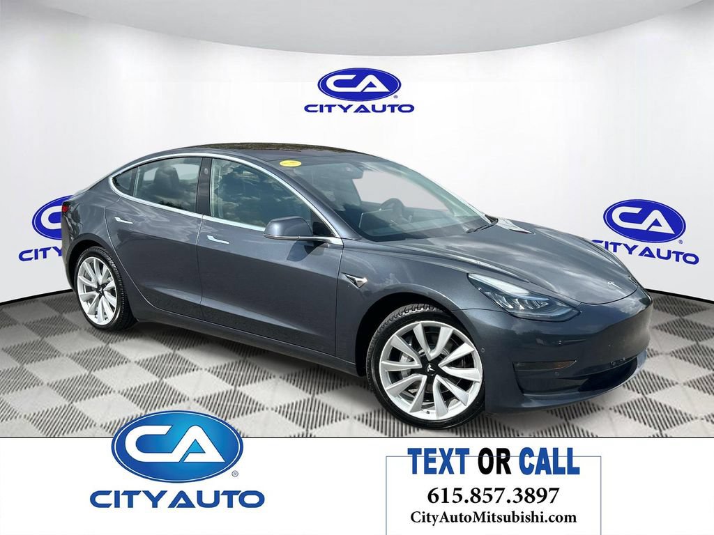 Used 2018 Tesla Model 3 RWD image 2