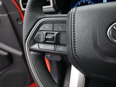 Used 2024 Toyota Tacoma TRD Sport image 6