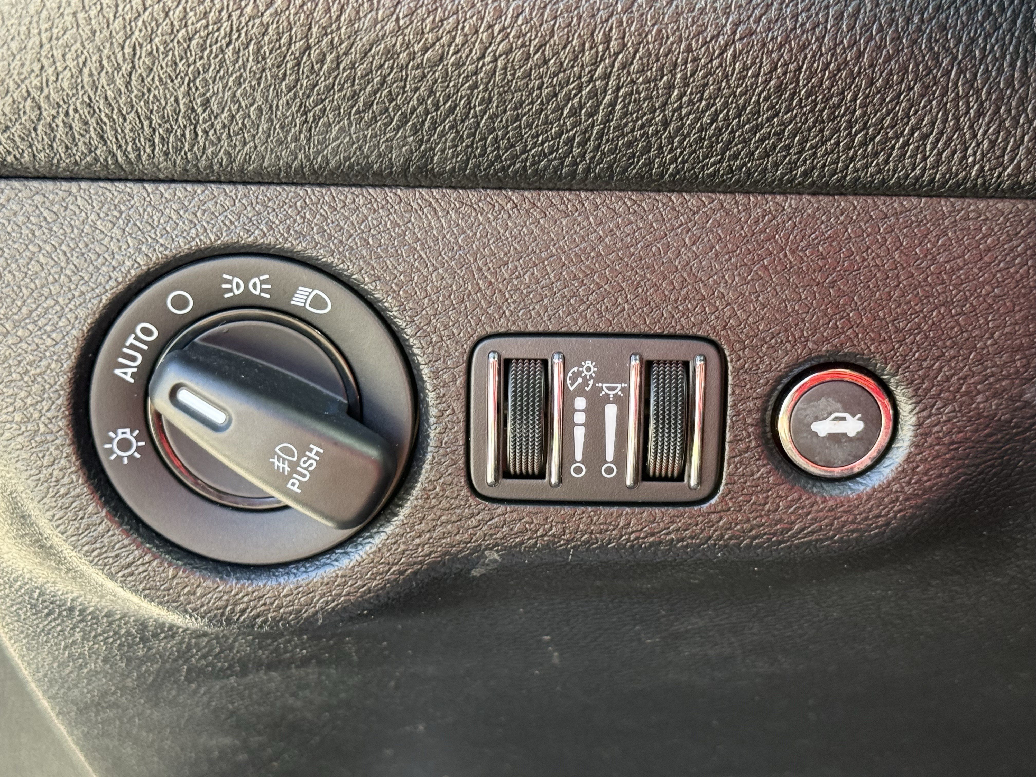Used 2021 Dodge Challenger R/T Scat Pack RWD image 25
