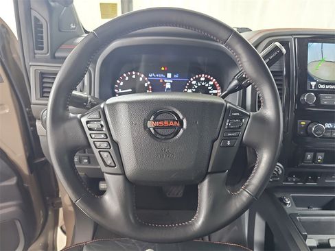 Used 2021 Nissan Titan PRO-4X w/ Pro-4x Convenience Package image 23