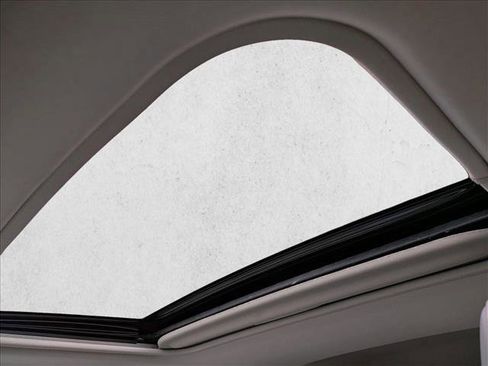 Used 2020 Toyota RAV4 Limited image 17