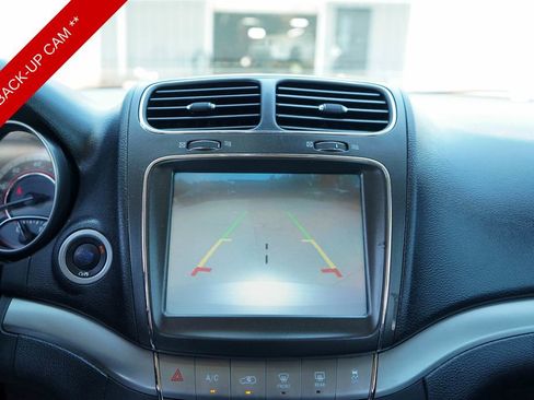 Used 2019 Dodge Journey Crossroad AWD/4WD image 11