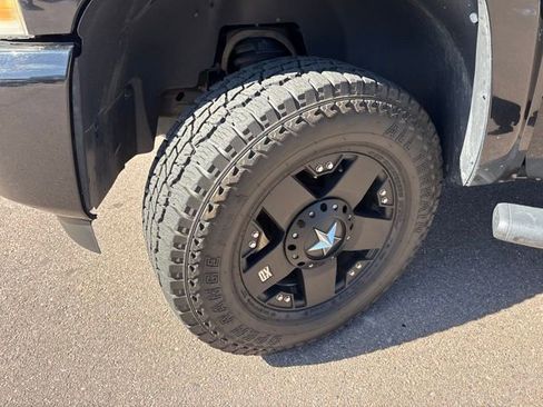 Used 2011 Chevrolet Silverado 1500 LT w/ All-Star Edition AWD/4WD image 10