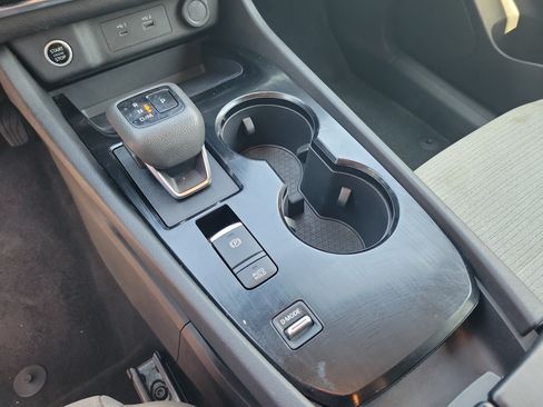 Certified 2023 Nissan Rogue SV FWD image 22