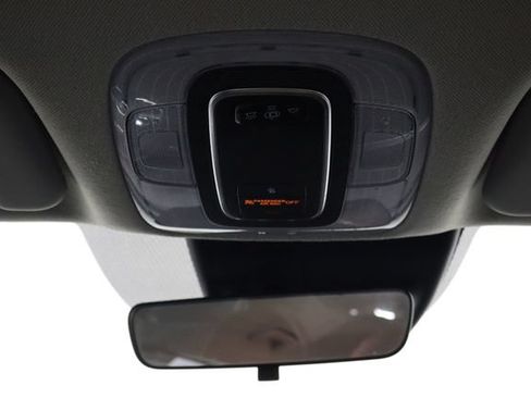 Used 2022 Hyundai Elantra SEL FWD image 23