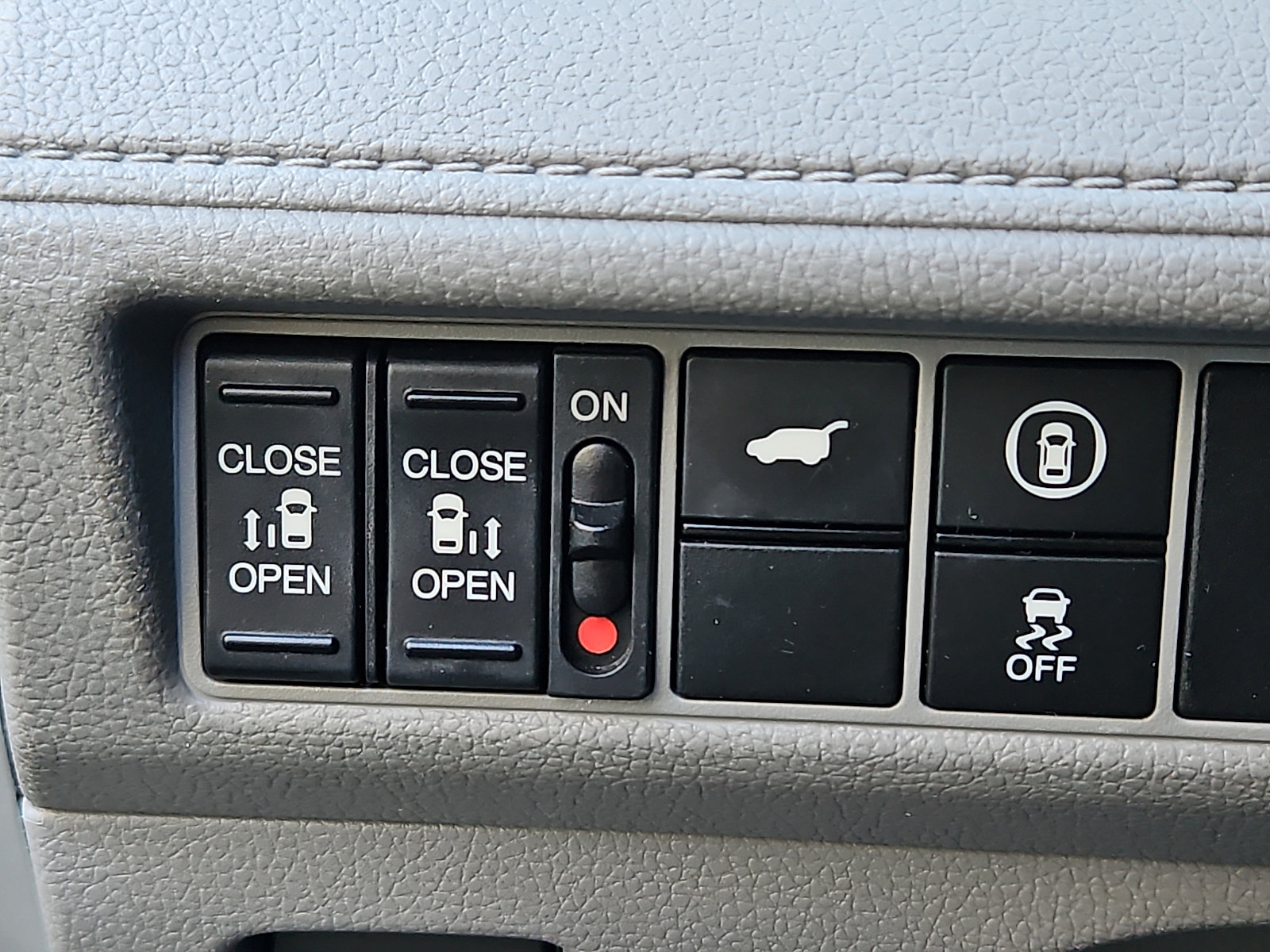 Used 2024 Honda Odyssey EX-L image 26