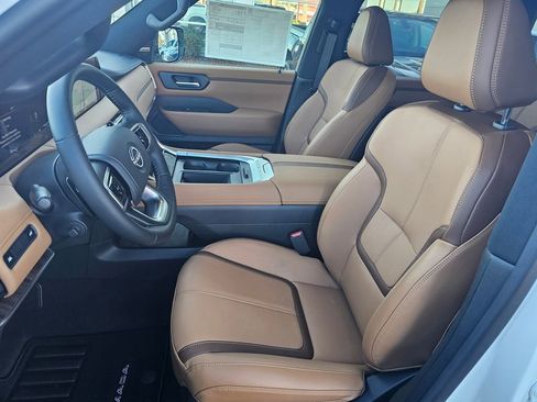 New 2026 Nissan Armada SL image 21