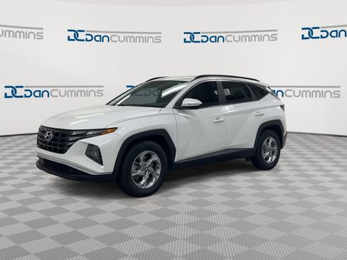 Used 2023 Hyundai Tucson SEL FWD image 4