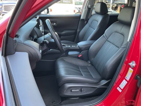 Used 2025 Honda HR-V EX-L image 14