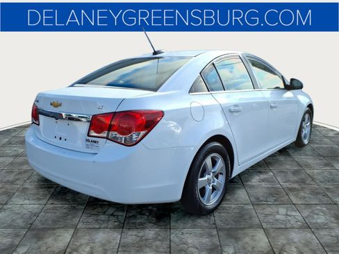 Used 2015 Chevrolet Cruze LT image 3