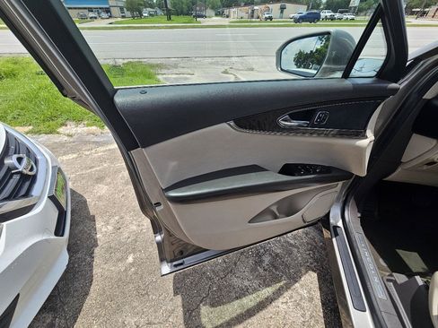 Used 2016 Lincoln MKX Select w/ Select Plus Package FWD image 26