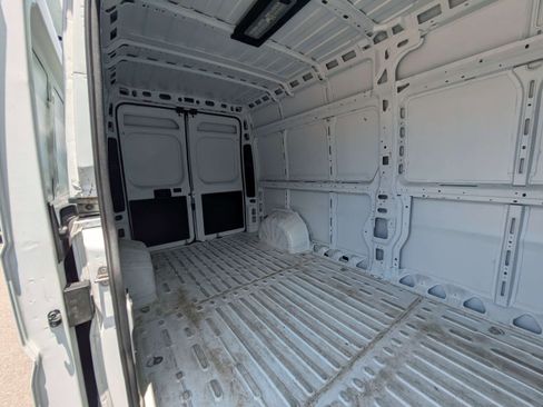 Used 2025 RAM ProMaster 3500 w/ Convenience Group FWD image 13