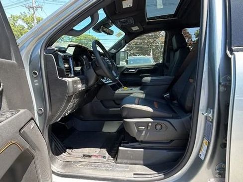 New 2026 GMC Sierra 2500 AT4 AWD/4WD image 15
