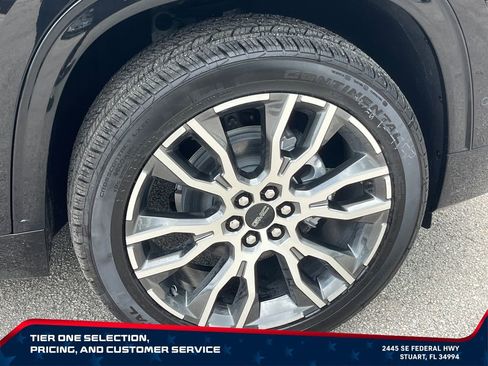 New 2026 GMC Acadia Denali Ultimate FWD image 22