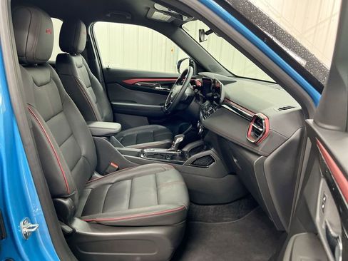 Used 2026 Chevrolet TrailBlazer RS FWD image 21