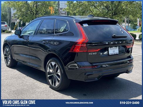 Used 2026 Volvo XC60 B5 Plus w/ Protection Package Premier AWD/4WD image 6