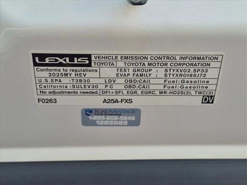 Used 2025 Lexus ES 300h w/ Premium Package FWD image 24
