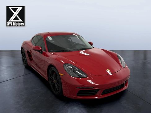 Used 2019 Porsche 718 Cayman GTS RWD image 7