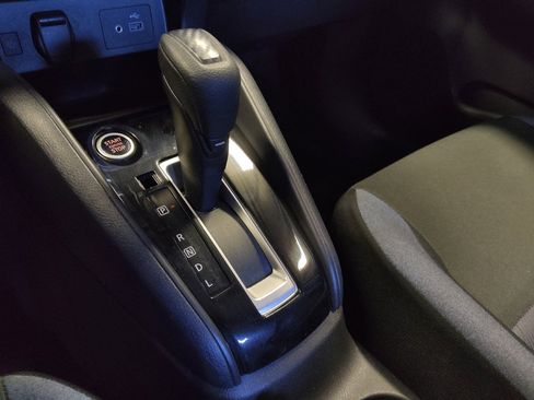 Used 2025 Nissan Versa SV w/ Trunk Package FWD image 26