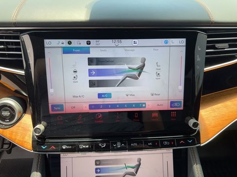 Used 2022 Jeep Grand Wagoneer Series II w/ Convenience Group III image 50