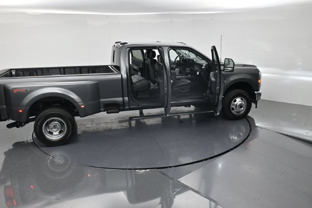 New 2026 Ford F350 Lariat w/ Lariat Ultimate Package AWD/4WD image 53