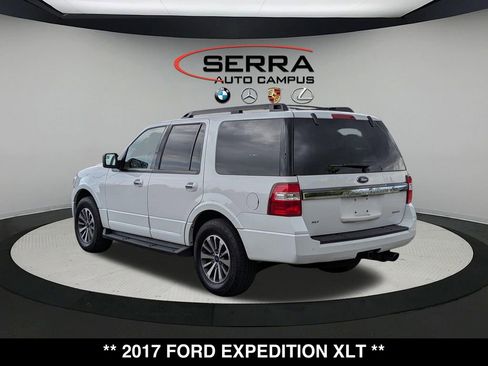 Used 2017 Ford Expedition XLT AWD/4WD image 11