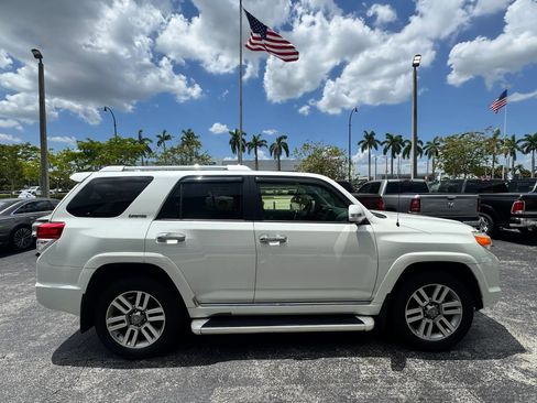 Used 2013 Toyota 4Runner Limited AWD/4WD image 8