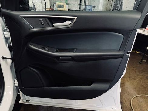 Used 2024 Ford Edge SEL w/ Sport Appearance Package AWD/4WD image 15