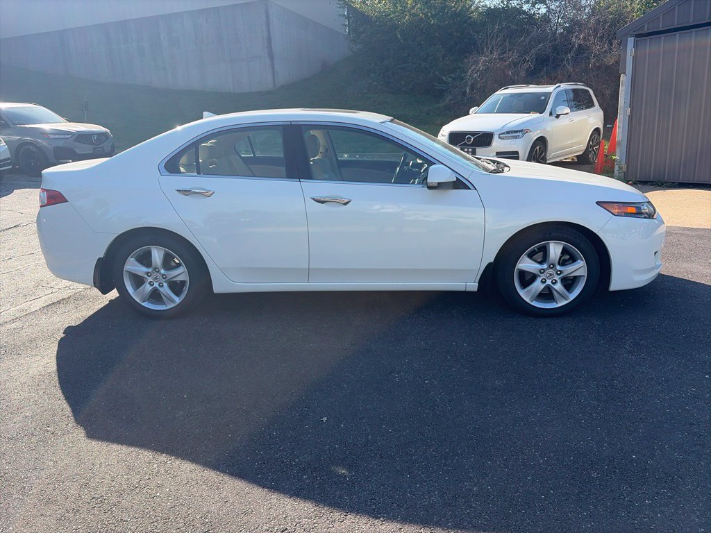Used 2010 Acura TSX Sedan FWD image 4