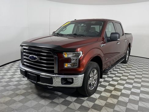 Used 2016 Ford F150 XLT w/ Equipment Group 302A Luxury AWD/4WD image 9
