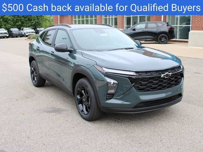 New 2026 Chevrolet Trax LT w/ Sunroof Package