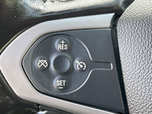 Used 2018 Chevrolet Colorado ZR2 image 16