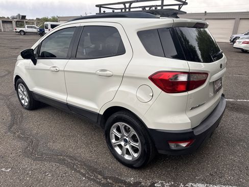 Used 2021 Ford EcoSport SE w/ SE Convenience Package FWD image 5