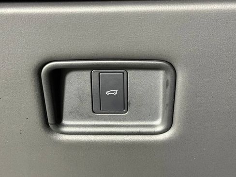 Used 2024 Land Rover Range Rover Sport Dynamic SE AWD/4WD image 29