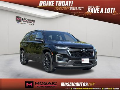 Used 2023 Chevrolet Traverse RS