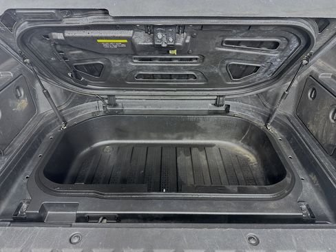 Used 2023 Hyundai Santa Cruz SE image 23