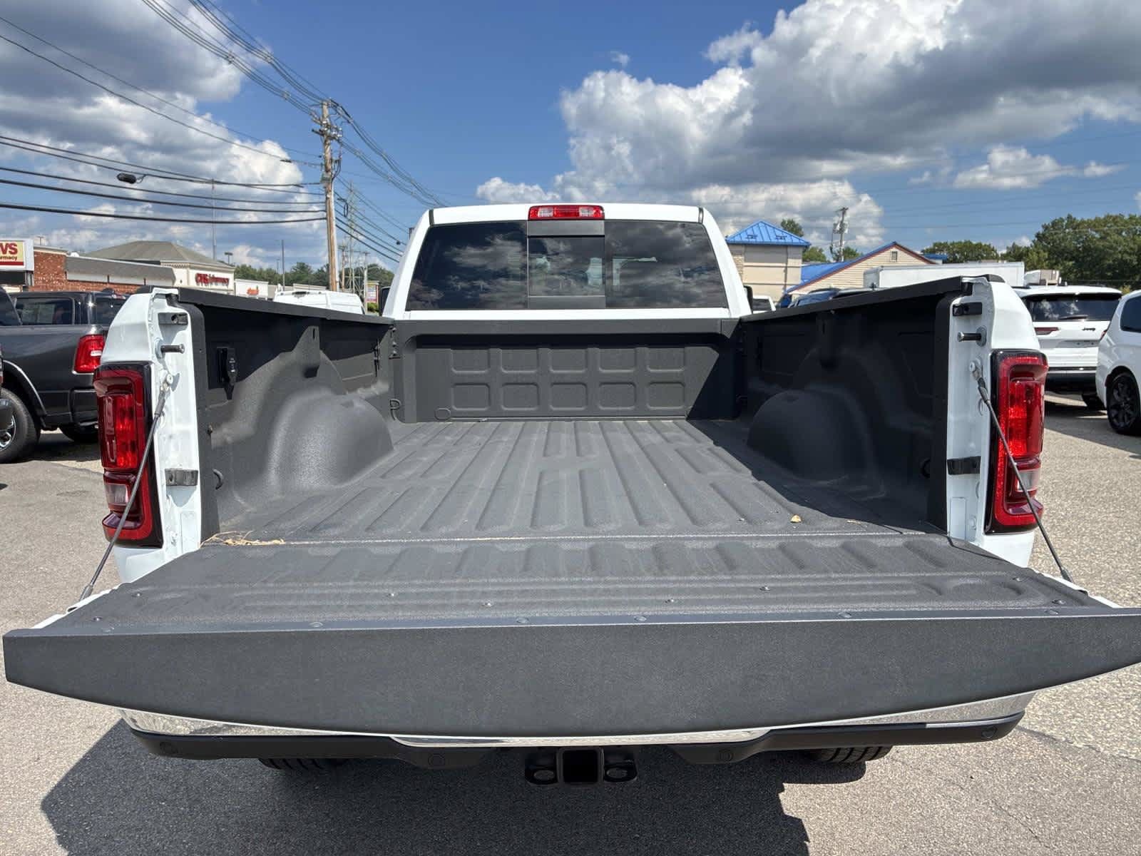 Used 2025 RAM 2500 Tradesman AWD/4WD image 12