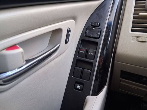 Used 2010 MAZDA CX-9 Touring w/ Moonroof & Bose Audio Pkg FWD image 21