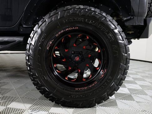 Used 2019 Jeep Wrangler Unlimited Rubicon AWD/4WD image 50