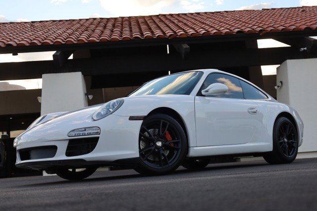Used 2009 Porsche 911 Carrera RWD image 3