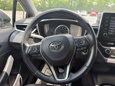 Used 2020 Toyota Corolla SE FWD image 12