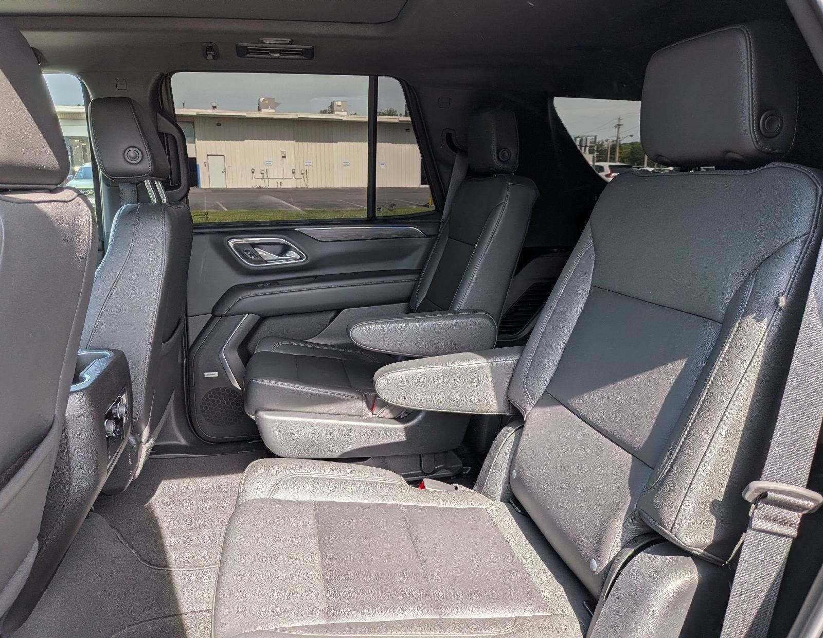Used 2023 Chevrolet Tahoe Z71 AWD/4WD image 23