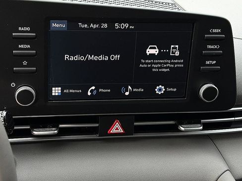 New 2026 Hyundai Elantra Sport FWD image 10