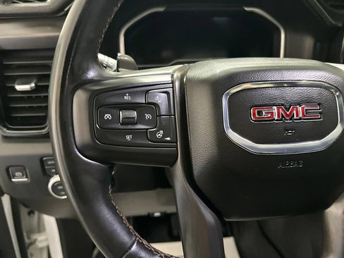 Used 2023 GMC Sierra 1500 AT4 w/ Technology Package AWD/4WD image 20